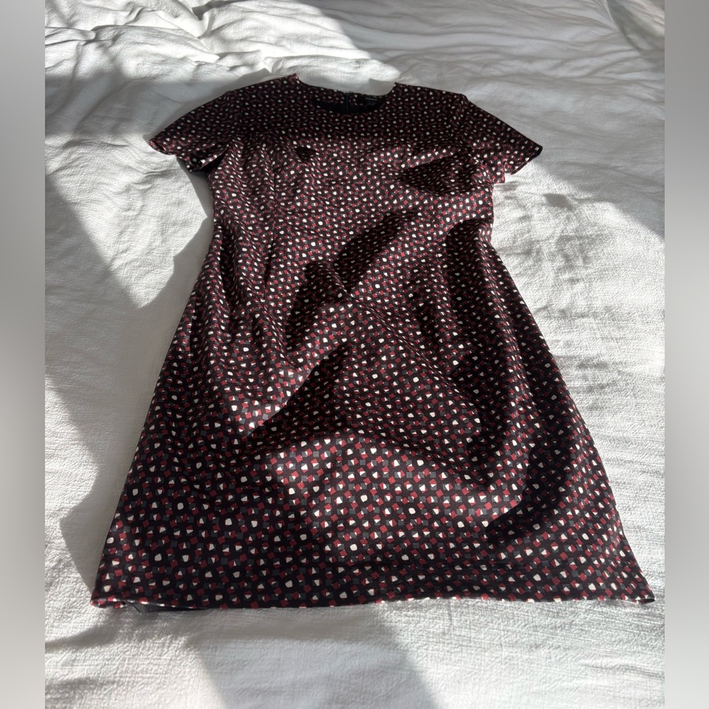 Theory Black and Red Geometric Dress Short Sleeve Virgin Wool 8